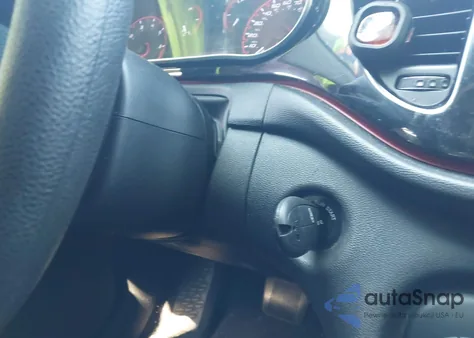 2015 Dodge Dart Sxt z USA, uszkodzony, nr VIN 1C3CDFBB3FD351705